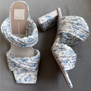 Dolce Vita White Floral Blue Strappy Mules
